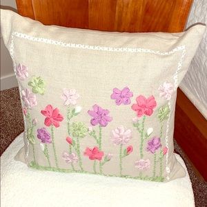 PB Teen linen& cotton Pillow insert & cover!